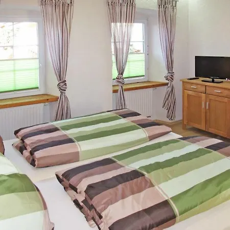 Sleeps 20 Wifi Holiday home