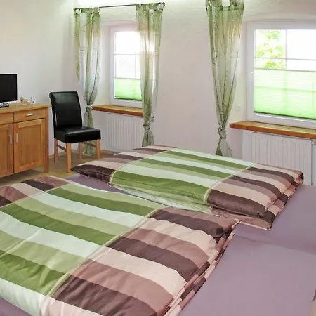 Sleeps 20 Wifi Holiday home